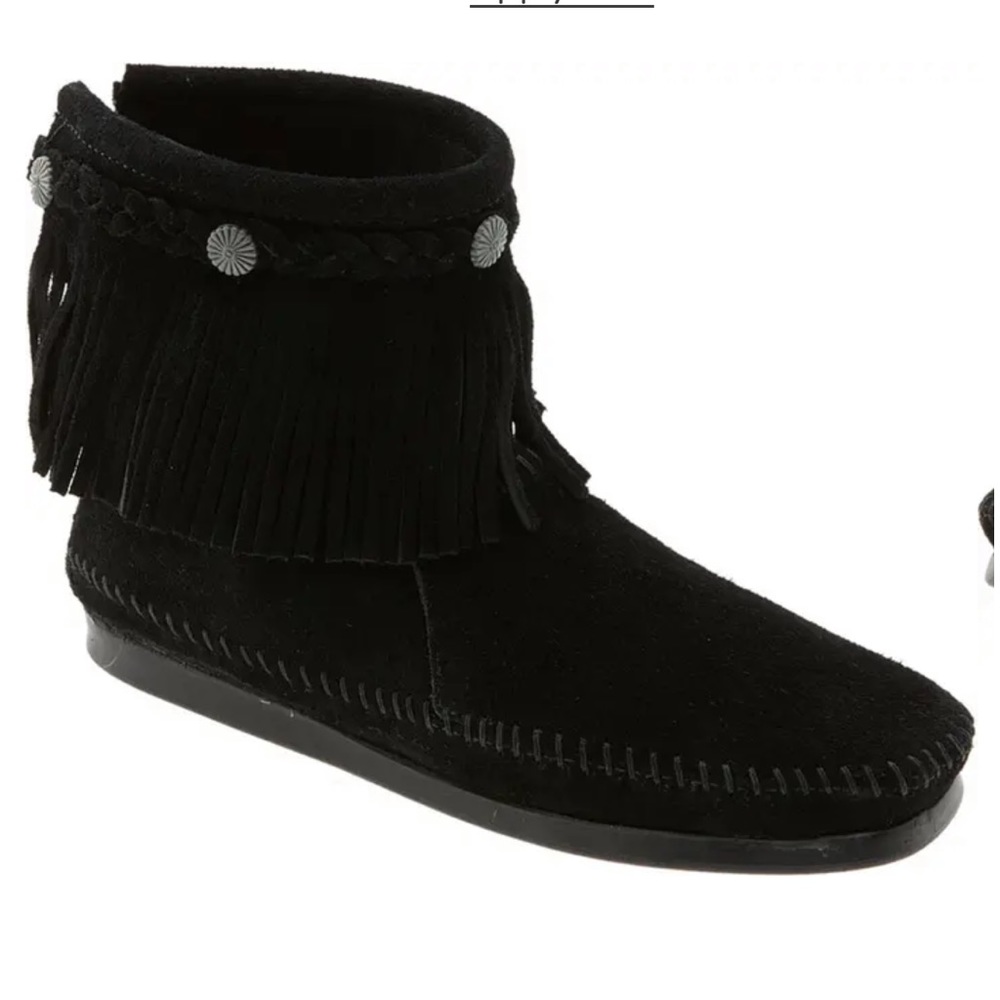 🖤Black Minnetonka Fringe moccasin